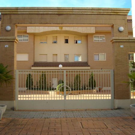 Alameda Del Tormes Apartment Санта Марта де Тормес Екстериор снимка