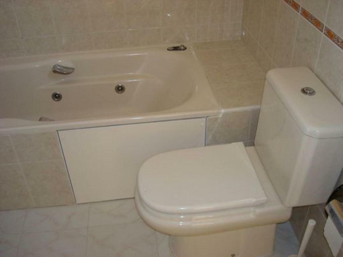 Alameda Del Tormes Apartment Санта Марта де Тормес Екстериор снимка