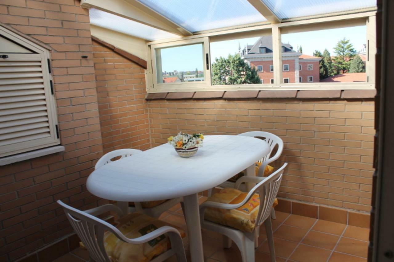 Alameda Del Tormes Apartment Санта Марта де Тормес Екстериор снимка